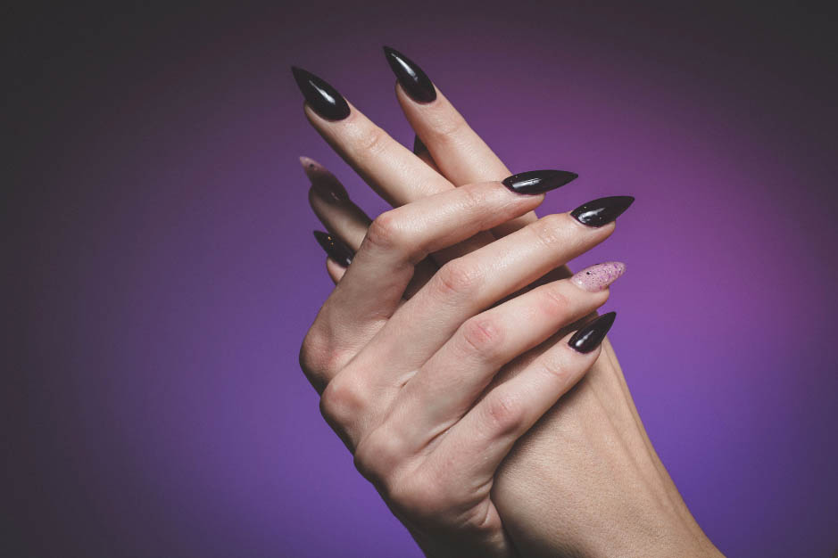 How Long Do Acrylic Nails Last? - Nerd About Town