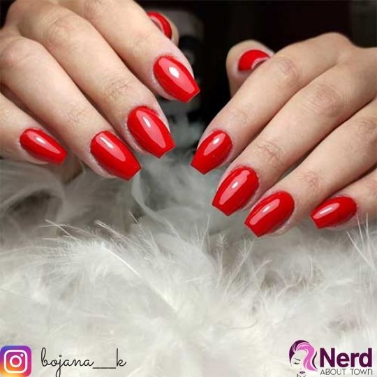 short red coffin nails