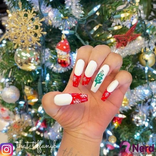 christmas tree nail designs