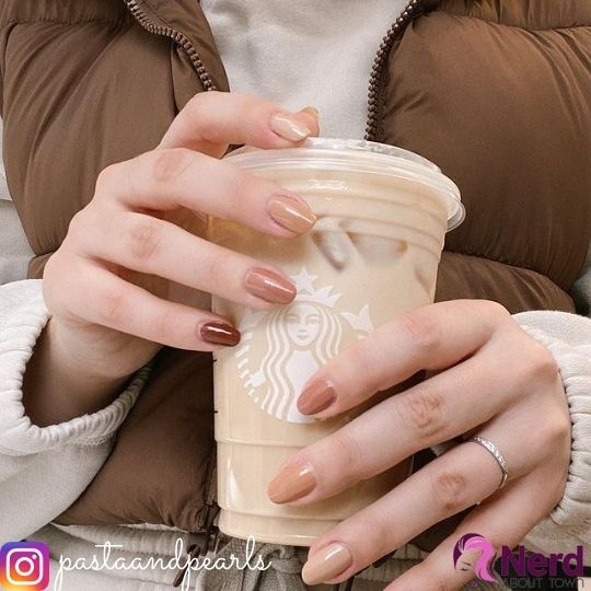 coffee color nails