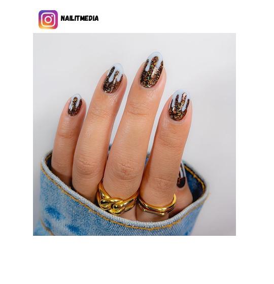 drip nail design
