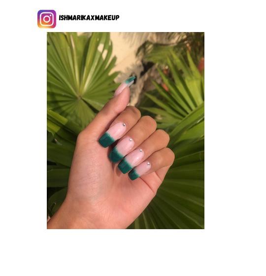 olive green ombre nails