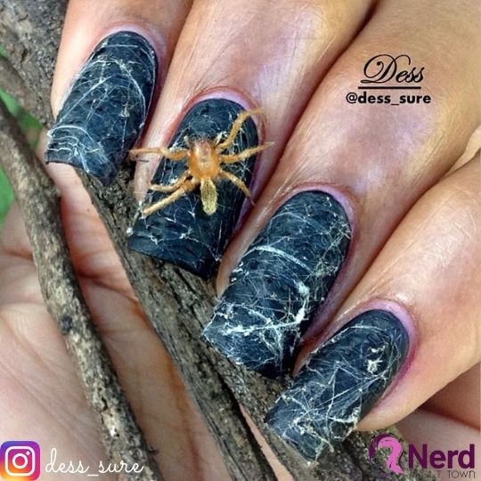 spider nail design