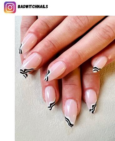 Abstract nail design