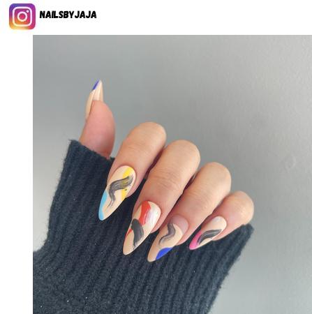 Abstract nail design