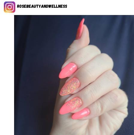 Coral nail art