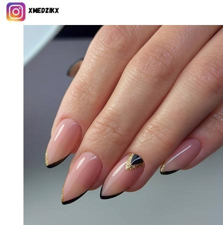 black and gold nail design