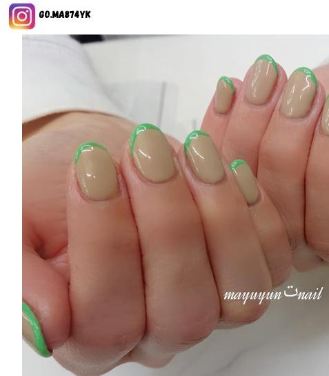 casual nail polish design