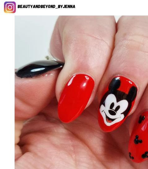 mickey mouse nail designs