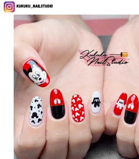 mickey mouse nail designs