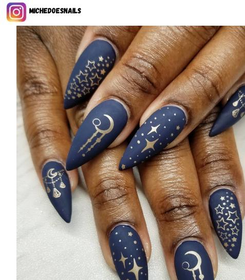 navy blue nail design