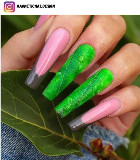 April nail designs