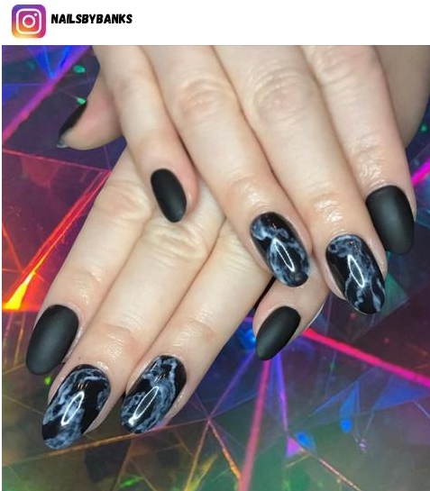 black matte nail design ideas