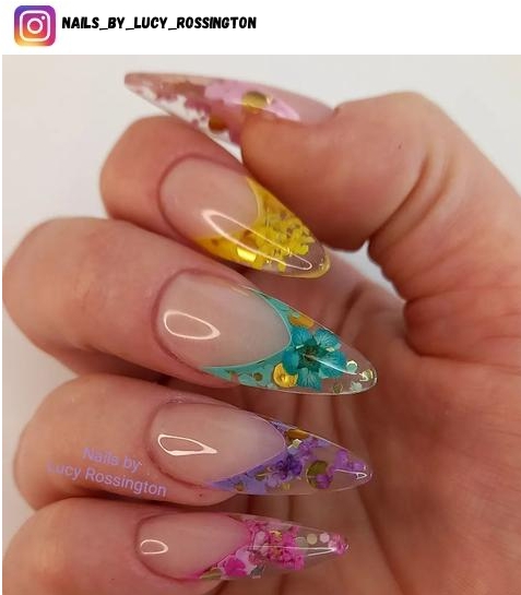 55+ Trendy Clear Nail Design Ideas for 2023 - Nerd About Town