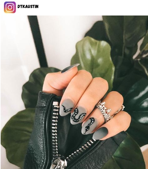 edgy black nail design ideas