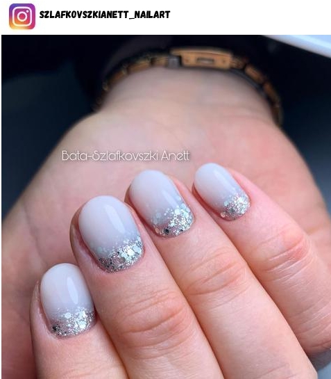 glitter ombre nail design