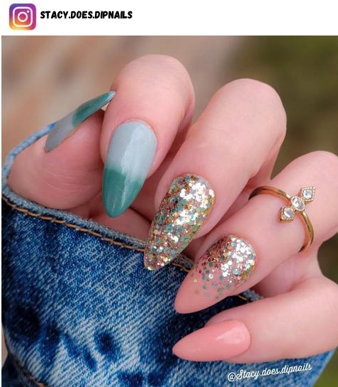 glitter ombre nail design