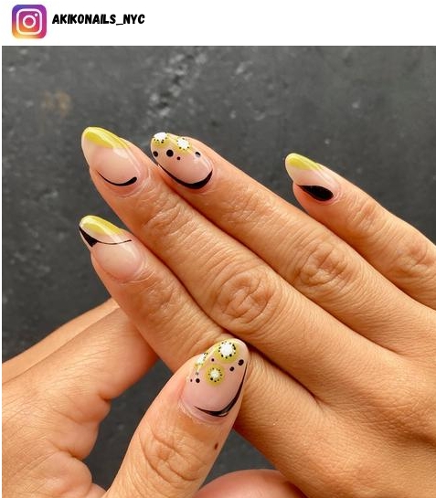kiwi nail designs