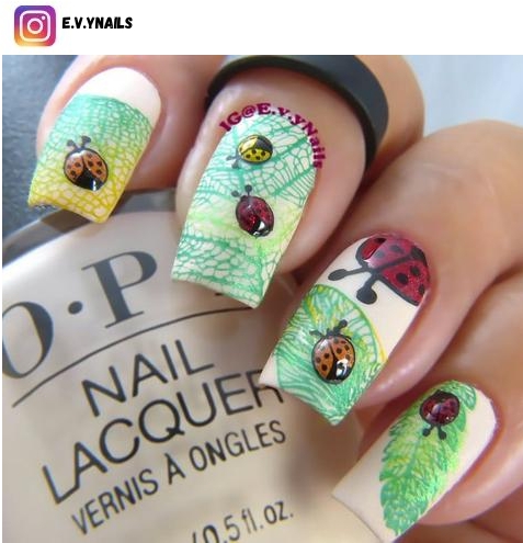 ladybug nail designs