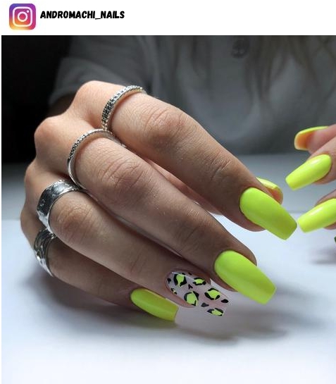 neon yellow nail design