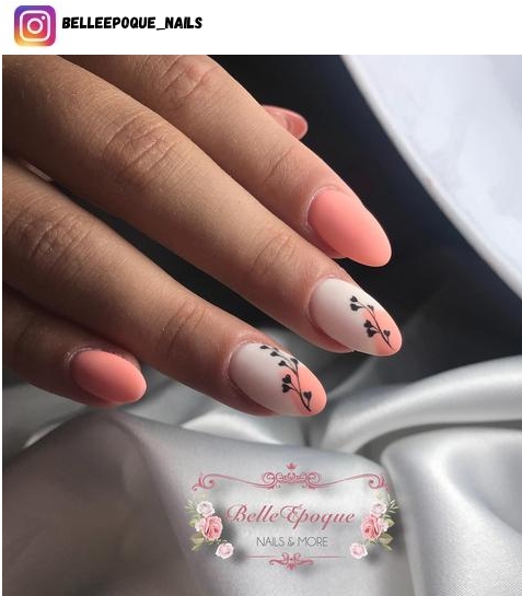 oval french tip nail art