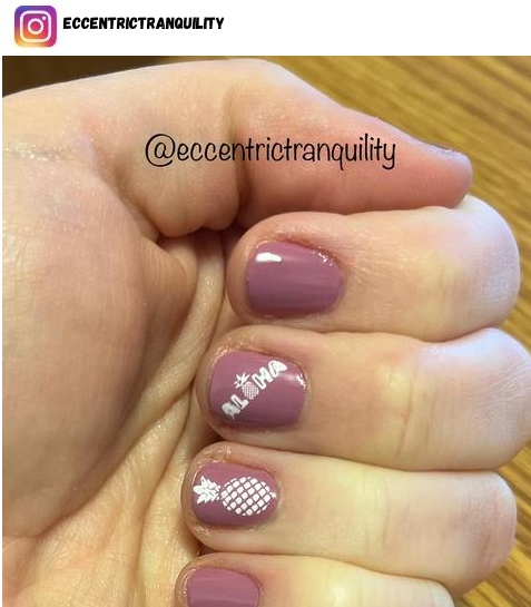 pineapple nail designs
