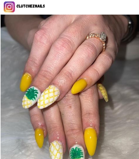 pineapple nail polish design