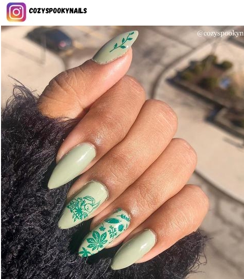 sage green nail design ideas