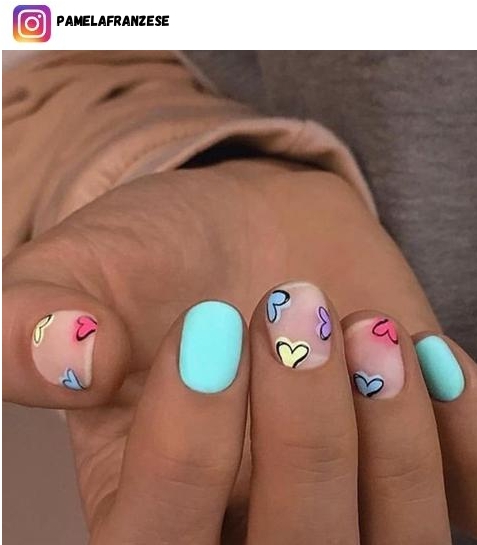 short valentine nails