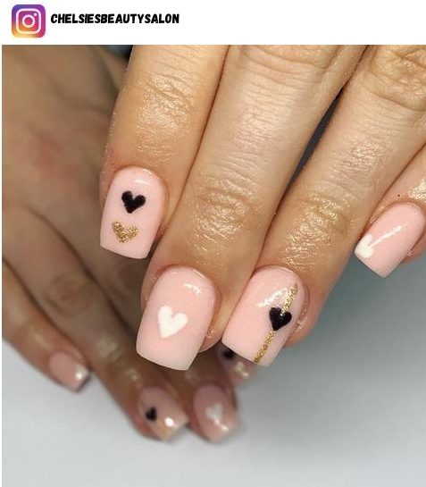 short valentine nails