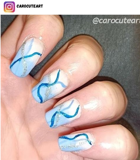 squiggly nail designs
