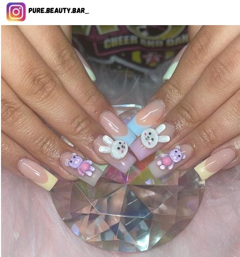 teddy bear nail design