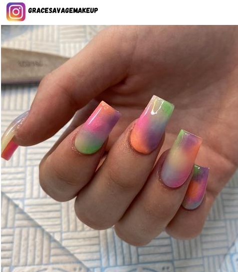 tie dye nail design