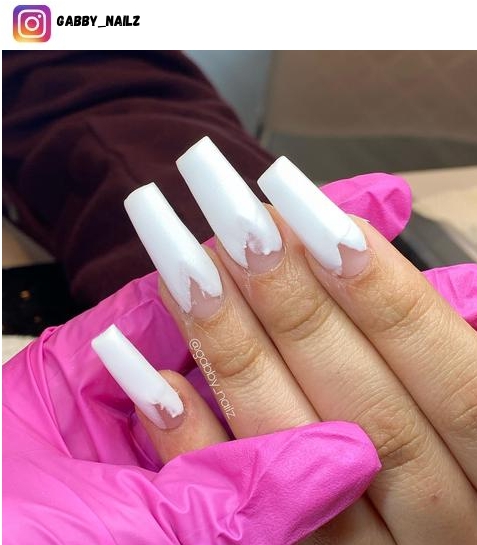 46 Stunning V French Tip Nails for 2023  Cute Manicure