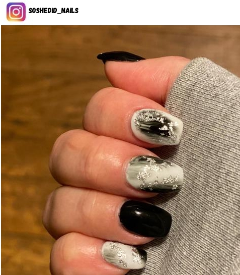 black and silver nail art