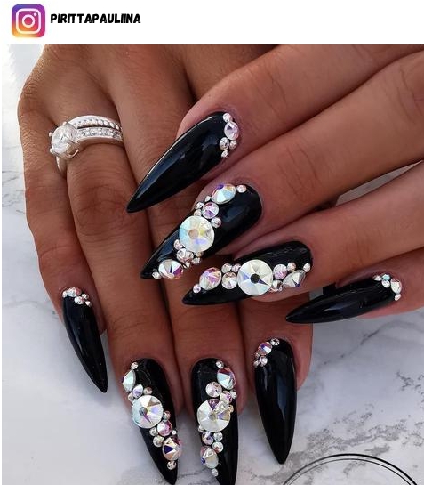 black and diamond nail designs