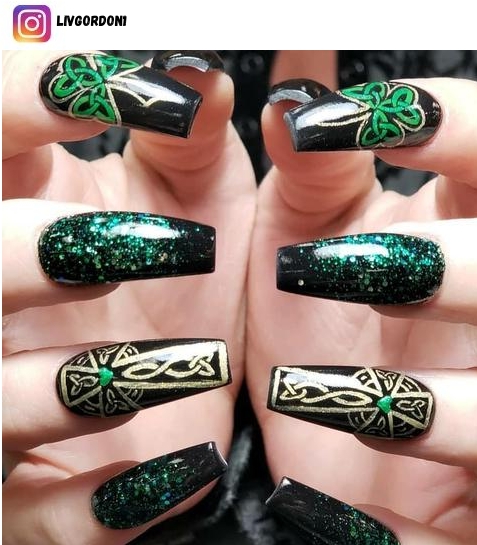 celtic nail design