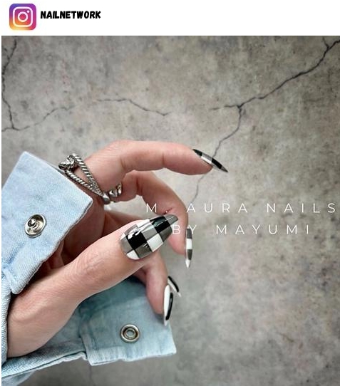 checkered nail design