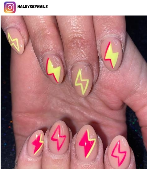 lightning bolt nail art