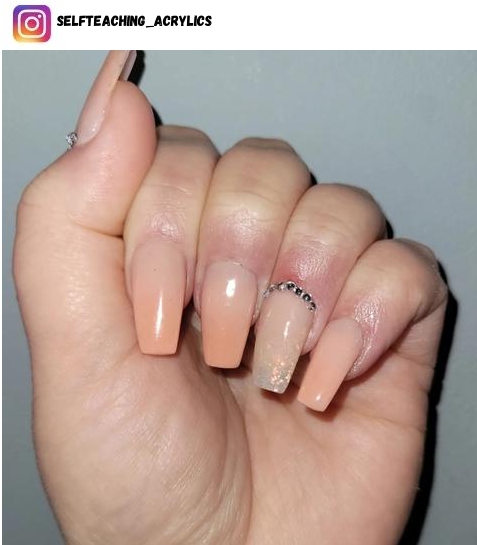 peach ombre nail designs