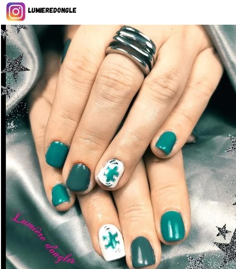 puzzle nail design