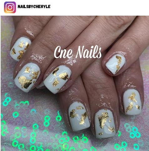 white and gold nail design ideas