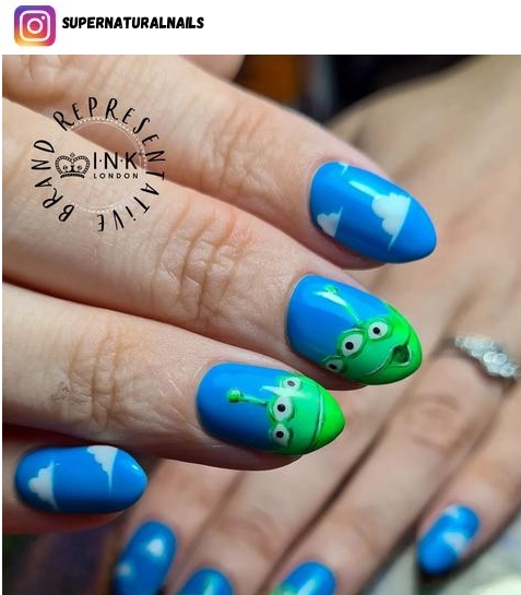 alien nail art