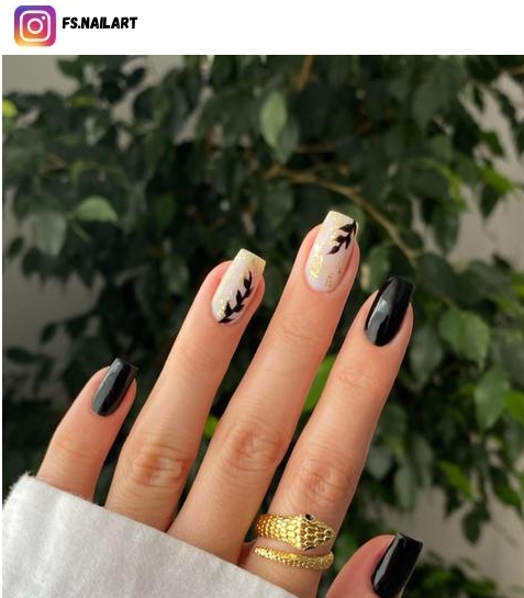 black accent nail art