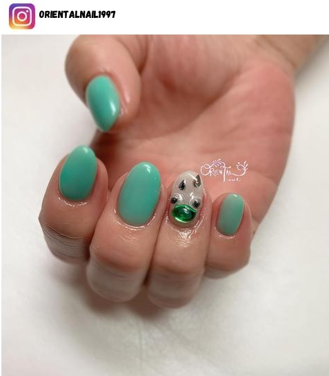 frog nail art