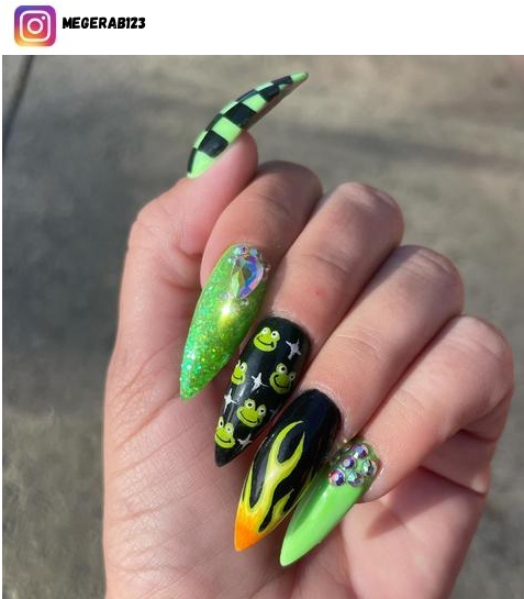 frog nail designs