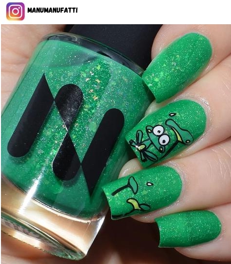frog nail art