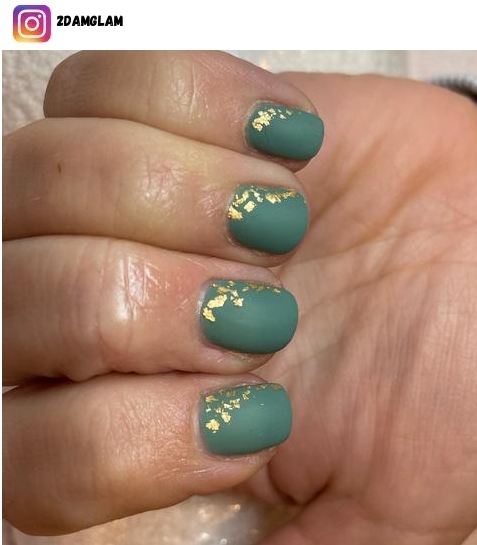 green and gold nail design ideas