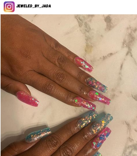 paw print nails
