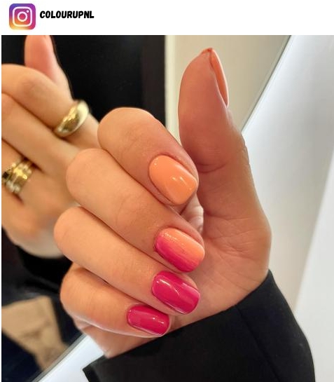 peach nail design